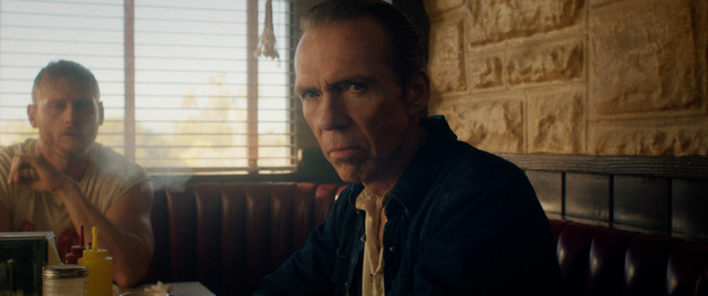 『ユマカウンティの行き止まり』© 2024 The Last Stop in Yuma County LLC.