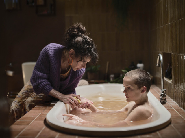 『ブリング・ハー・バック』© 2025 RACKAWAY PTY LTD All Rights Reserved