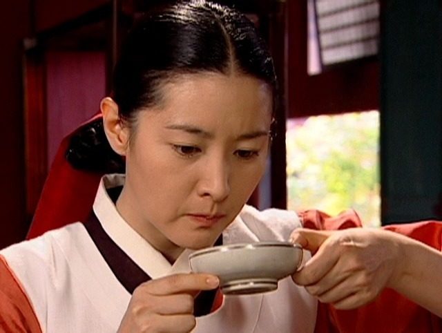 「宮廷女官チャングムの誓い」