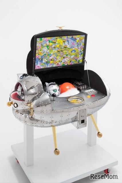 『The Spaceship of SHIP'S CAT」撮影：Omote Nobutada／撮影：Omote Nobutada／作品：Kenji Yanobe／ピクセルアート：BAN8KU / thePIXEL