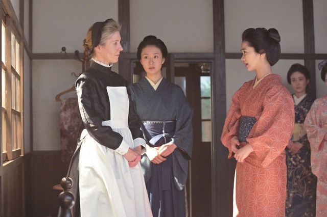 エマ・ハワード、玄理、見上愛「風、薫る」第26話（C）NHK