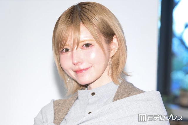 益若つばさ（C）モデルプレス