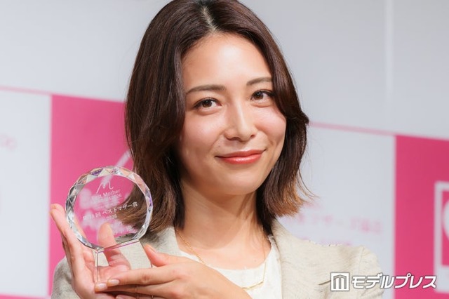 「第18回ベストマザー賞授賞式」に出席した相武紗季（C）モデルプレス