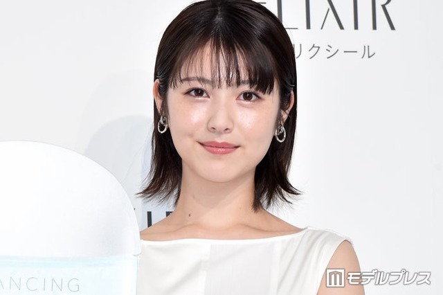 浜辺美波（C）モデルプレス