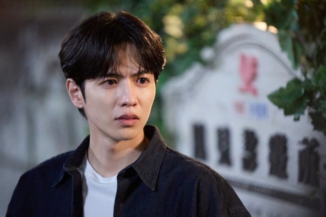志尊淳「10回切って倒れない木はない」第6話（C）日本テレビ