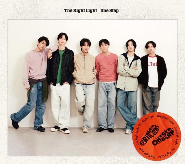 The Right Ligh／1stアルバム「One Step」初回限定盤ジャケット写真（提供写真）