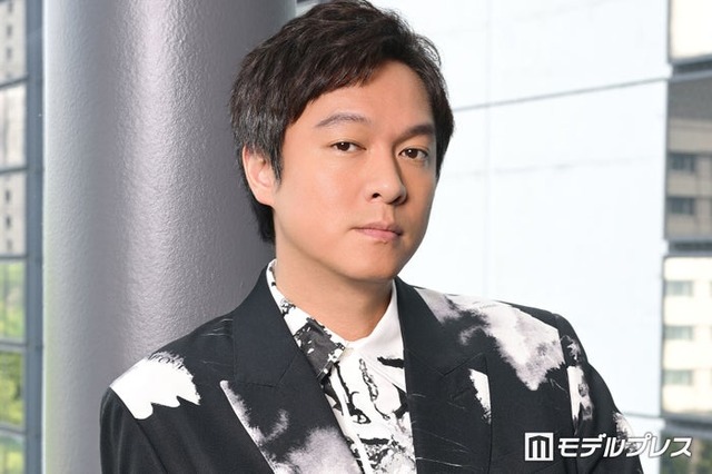 モデルプレスのインタビューに応じた丸山隆平（C）モデルプレス