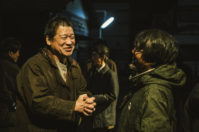『名無し』（C）佐藤二朗 永田諒 ／ ヒーローズ　（C）2026 映画「名無し」製作委員会