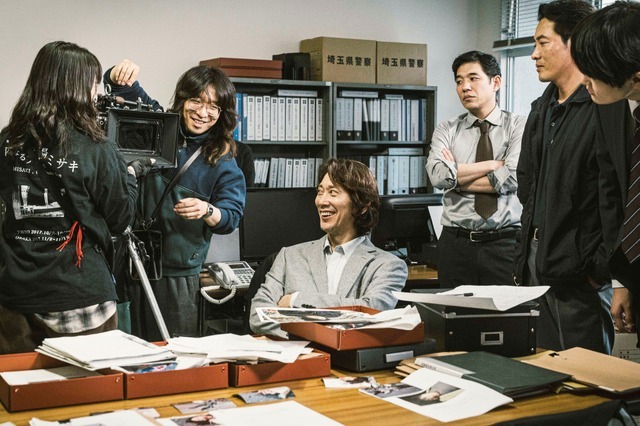 『名無し』（C）佐藤二朗 永田諒 ／ ヒーローズ（C）2026 映画「名無し」製作委員会