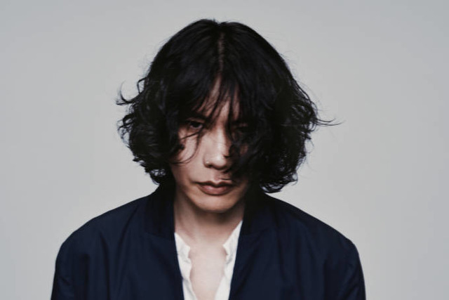米津玄師、新曲「夜鷹」が映画『キングダム 魂の決戦』主題歌に決定。最新予告映像に絶賛の声