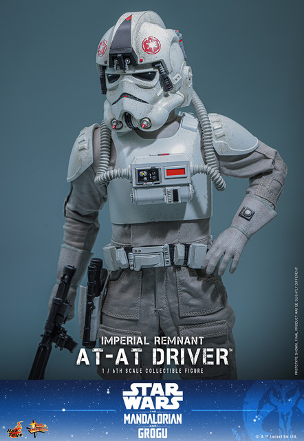 インペリアル・レムナント AT-ATドライバーフィギュア© &  Lucasfilm Ltd.