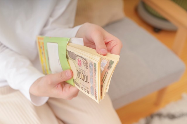 「貯蓄ゼロ」から「1年で100万円貯めた」人に聞いた、実際にやったこと
