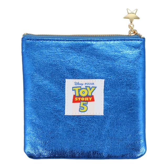 DNスクエアポーチ　各2,310円（税込）© Disney/Pixar