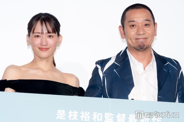 「箱の中の羊」初日舞台挨拶に出席した綾瀬はるか、大悟（C）モデルプレス