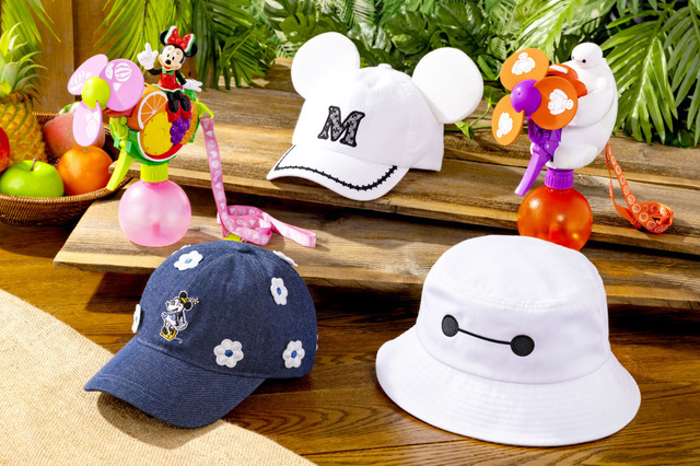 夏にぴったりなグッズ©Disney