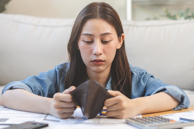 40代で貯蓄ゼロ…。お金が貯まらない人に共通する「3つの原因」