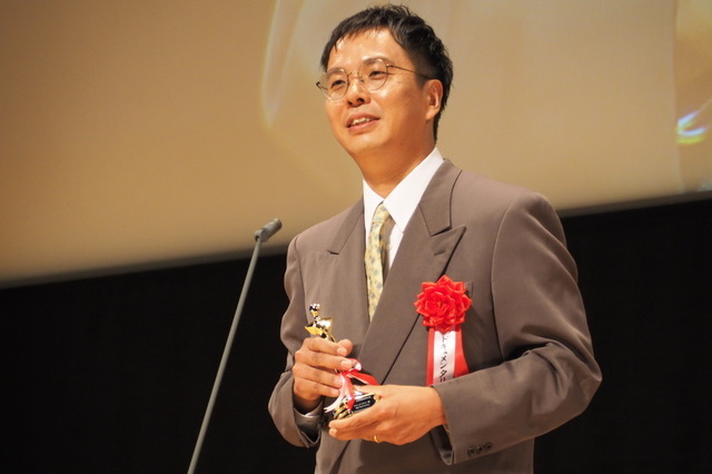 エリザベス宮地監督