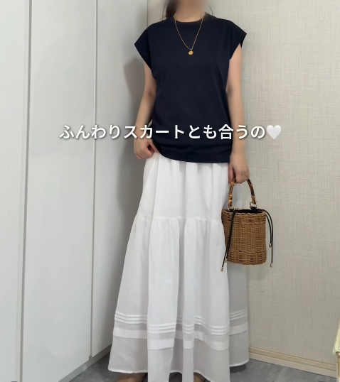 【GU】メンズのスリーブレスＴがしっくりくる！二の腕と体のラインをカバーできる、ちょうどいい感じのＴシャツって？【40代の毎日コーデ】