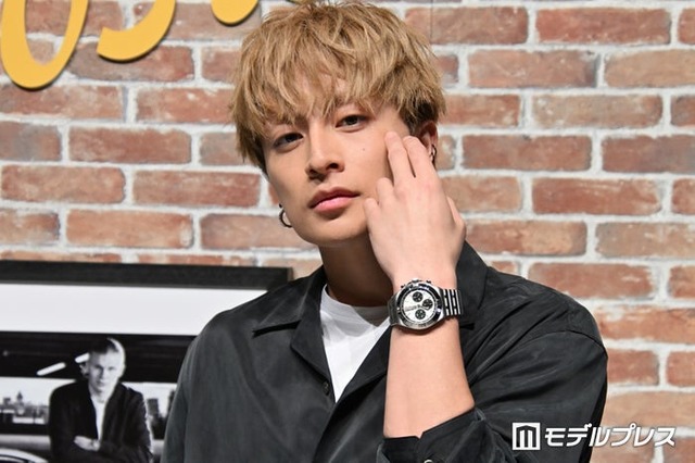 「CHRONOMAT ROADSHOW」に登壇した白濱亜嵐（C）モデルプレス