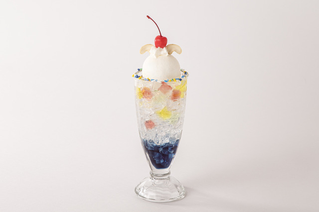 OZ フロートソーダ 1,090円「OZ cafe」
