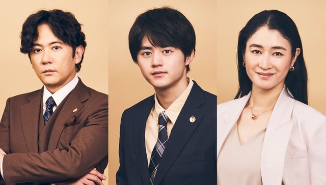稲垣吾郎、鈴鹿央士、小雪（C）「リーガルビート –逆転の法廷–」製作委員会