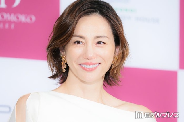 「谷桃子バレエ団新制作公演『CINDERELLA（シンデレラ）』米倉涼子バレエ出演決定報告会」に出席した米倉涼子（C）モデルプレス