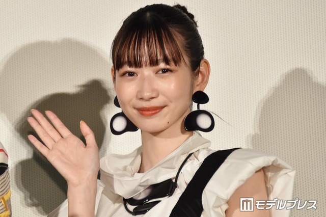 岡本夏美（C）モデルプレス