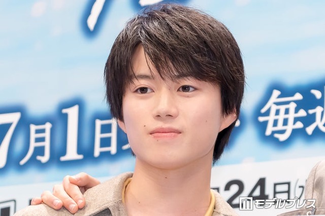 奥智哉（C）モデルプレス