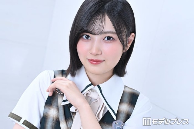モデルプレスのインタビューに応じた的野美青（C）モデルプレス