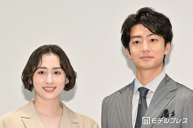「一緒にごはんをたべるだけ」先行試写会＆制作発表記者会見に出席した早見あかり、伊藤健太郎（C）モデルプレス