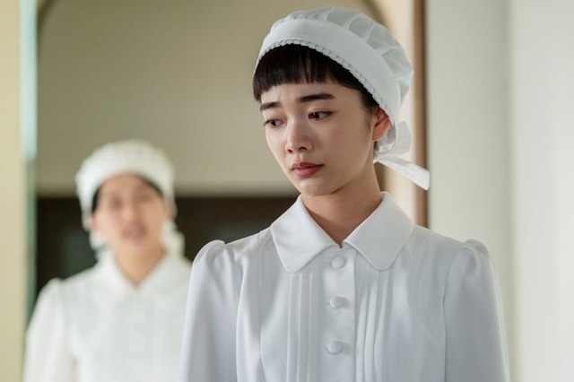上坂樹里、見上愛「風、薫る」第67話（C）NHK
