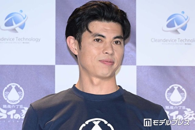 小島よしお （C）モデルプレス