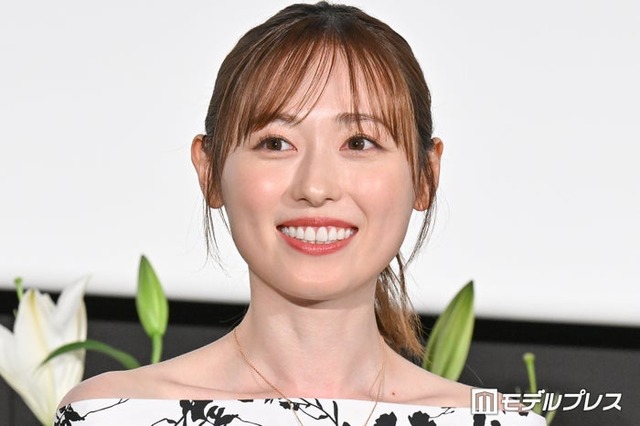 映画「あの星が降る丘で、君とまた出会いたい。」完成披露試写会・“百合プレミア”に登場した福原遥（C）モデルプレス