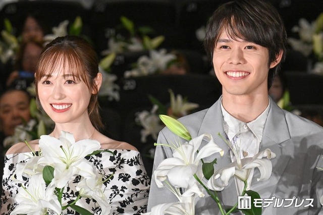 映画「あの星が降る丘で、君とまた出会いたい。」完成披露試写会・“百合プレミア”に登場した福原遥、細田佳央太（C）モデルプレス