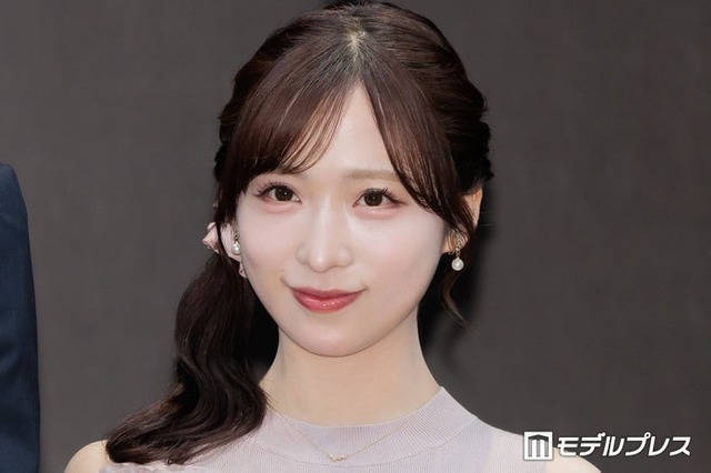 「ドライな同期の溺愛癖」記者会見に出席した小栗有以（C）モデルプレス