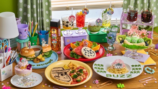 ボックスカフェ©Disney / Pixar