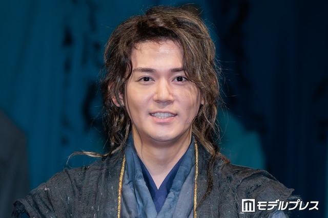 「PARCO PRODUCE 2026『うま－馬に乗ってこの世の外へ－』」開幕前会見に出席した小瀧望（C）モデルプレス