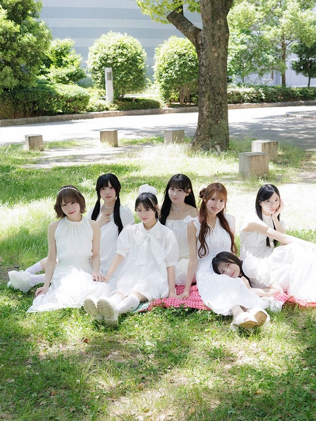 SKE48（C）『日経エンタテインメント！SKE48 8期生 フォトブック〜約束。〜』（日経BP）撮影／青山裕企