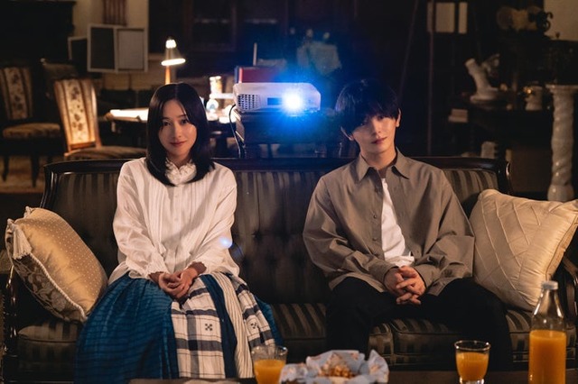 堀田真由、山田涼介「一次元の挿し木」第2話（C）読売テレビ・日本テレビ