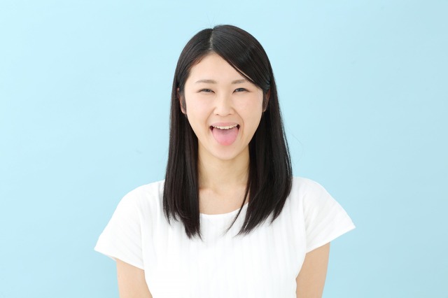 「どんな恋愛してきたの…」男性から「うざいオバサン」と思われがちな行動とは