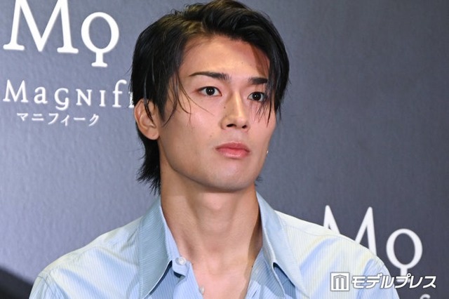 スペシャルトークショーに出席した中村敬斗選手（C）モデルプレス