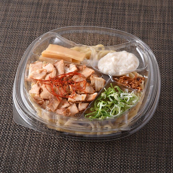 SUSURU TV.監修 濃厚とんこつ豚無双 冷製濃厚無双ラーメン（税込660円）／提供画像