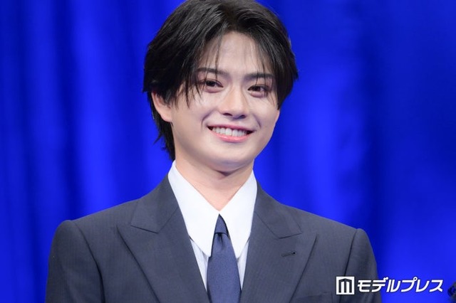 劇場版「TOKYO MER～走る緊急救命室～CAPITAL CRISIS」完成披露舞台挨拶に出席した岩瀬洋志（C）モデルプレス