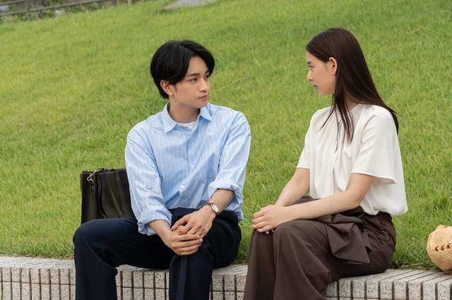 中島健人、新木優子／Netflixシリーズ「SとX」（提供写真）