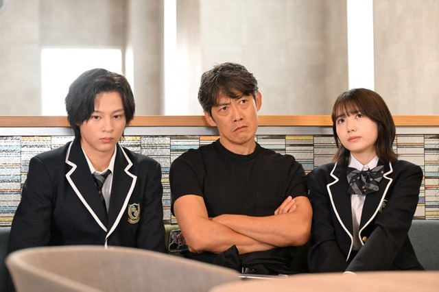 森本陸斗、反町隆史、稲垣来泉「GTO」第3話（C）カンテレ