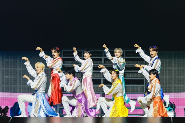 ATEEZ（撮影：上山陽介）
