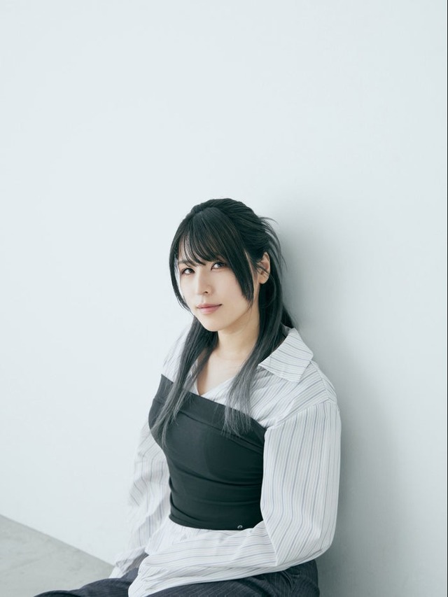 衣川里佳Xより