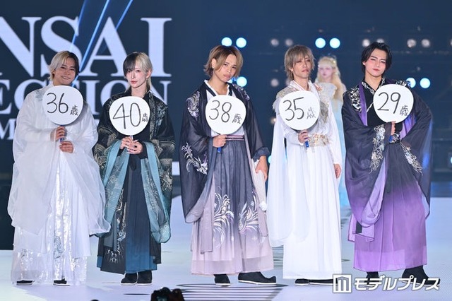 リアルピース／（左から）かちょー、こぺ、かずぅ、こーた、なお（C）モデルプレス