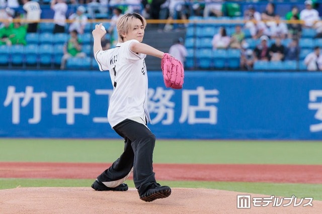 イベントに出席した知念侑李（C）モデルプレス