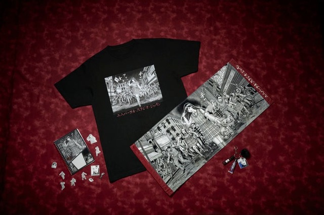 ステッカー付きノート／Tシャツ／フェイスタオル／チャーム付きコスメキーチェーン／画像提供：ユニバーサル・スタジオ・ジャパン
